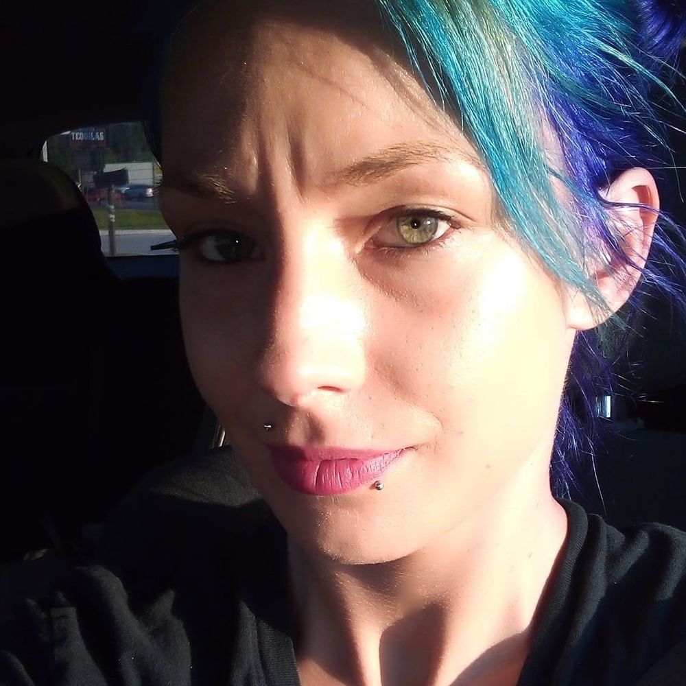 Meet your Posher, Lexi